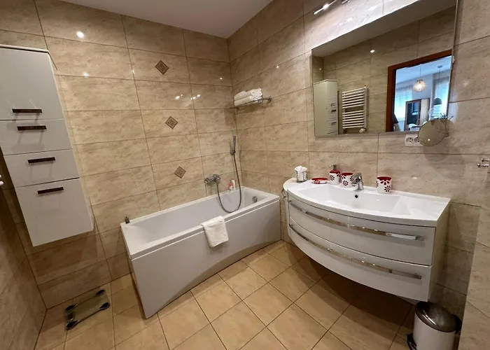 Tower - Sky Line アパート *